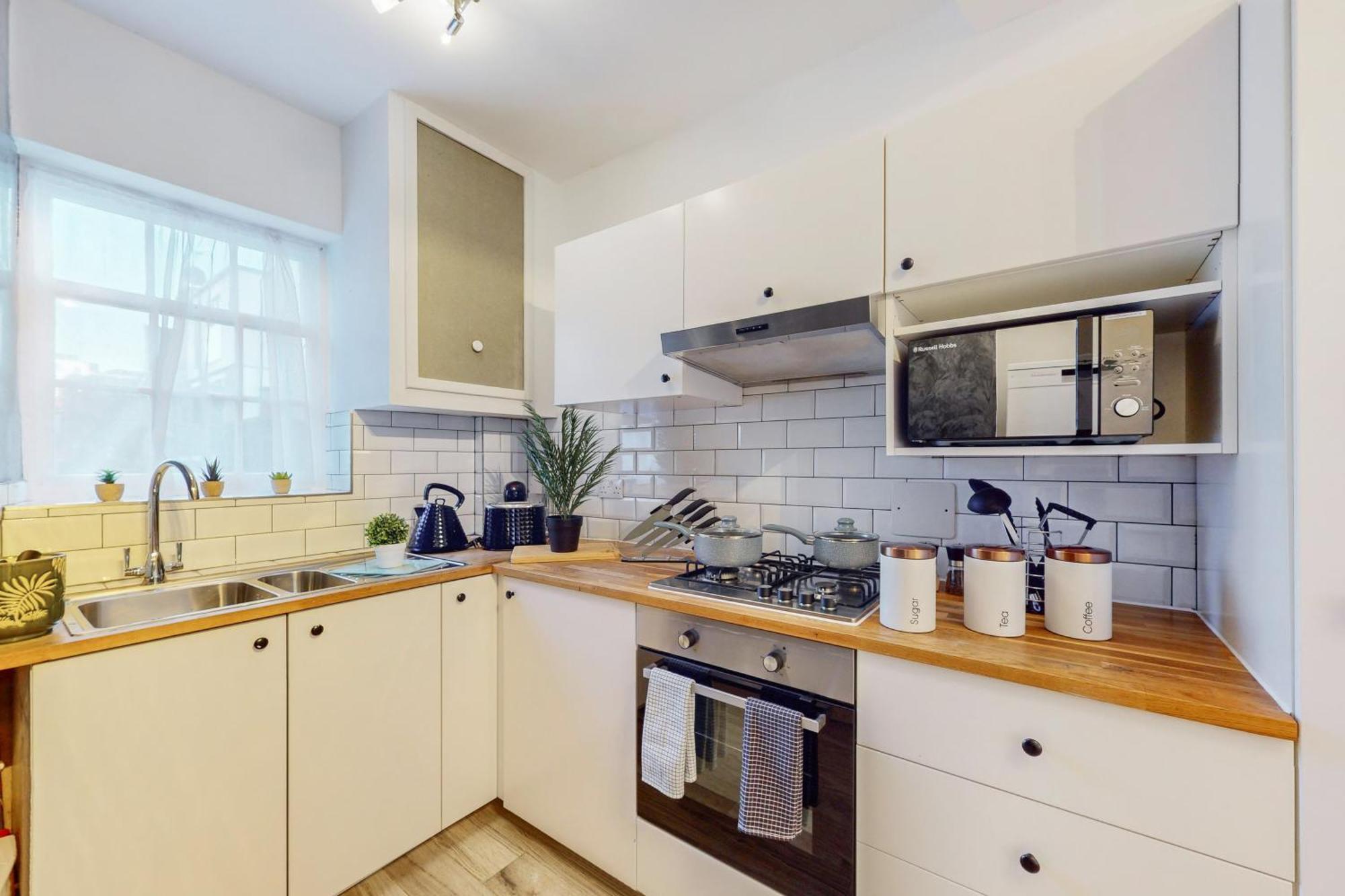 Park Lane Apartments Harrowby Street Лондон Екстериор снимка